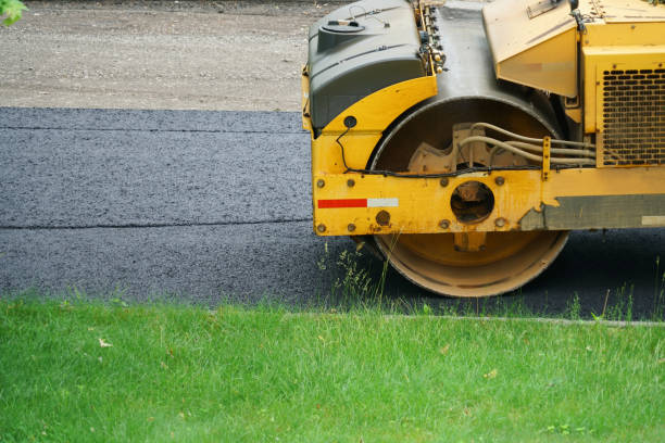 Best Asphalt Driveway Installation  in Kootenai, ID